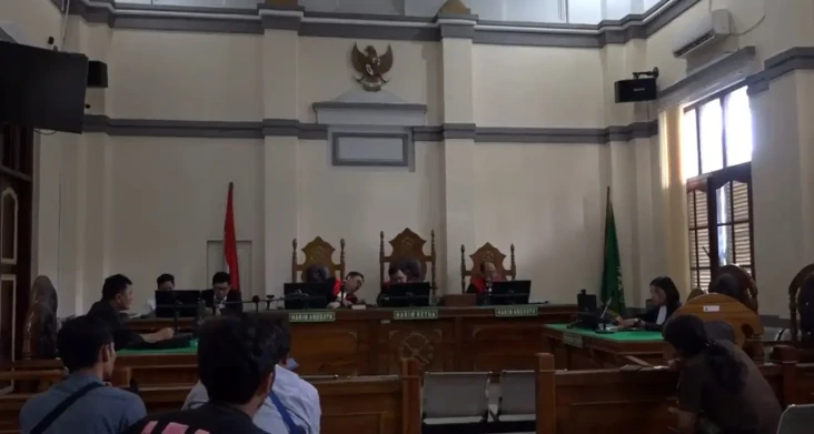Jadi Kurir Sabu 75 Kg,...
