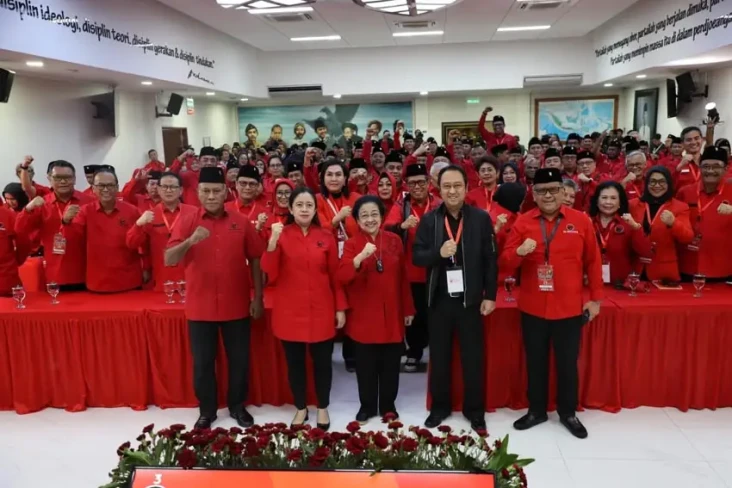 Rakernas III PDIP Hasilkan...