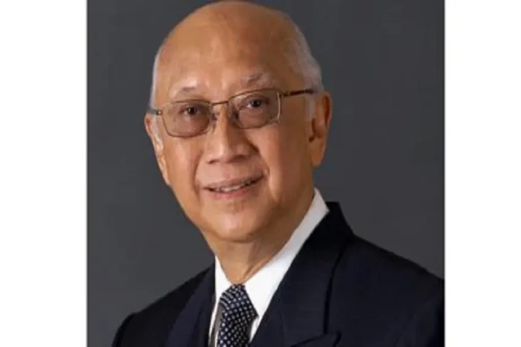 Diplomat Senior Nugroho...