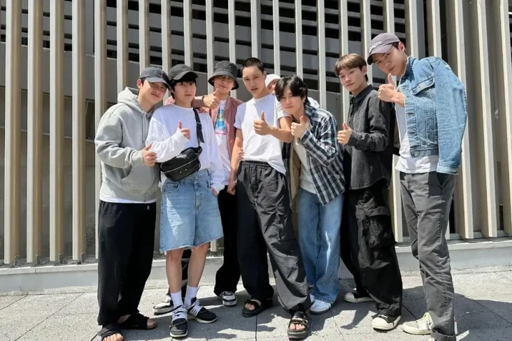 EXO Terbang ke Busan...
