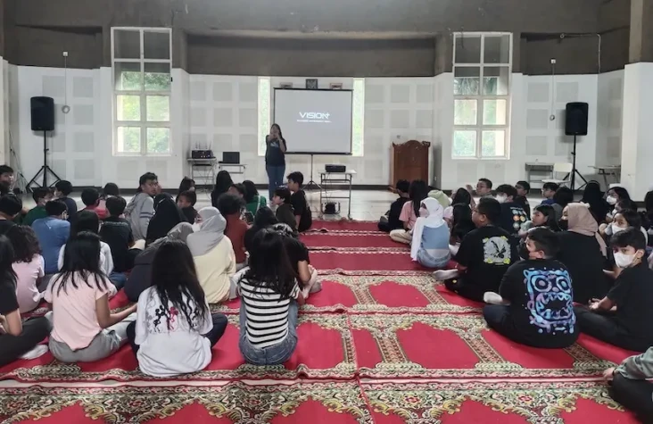Vision+ Gelar Road to...
