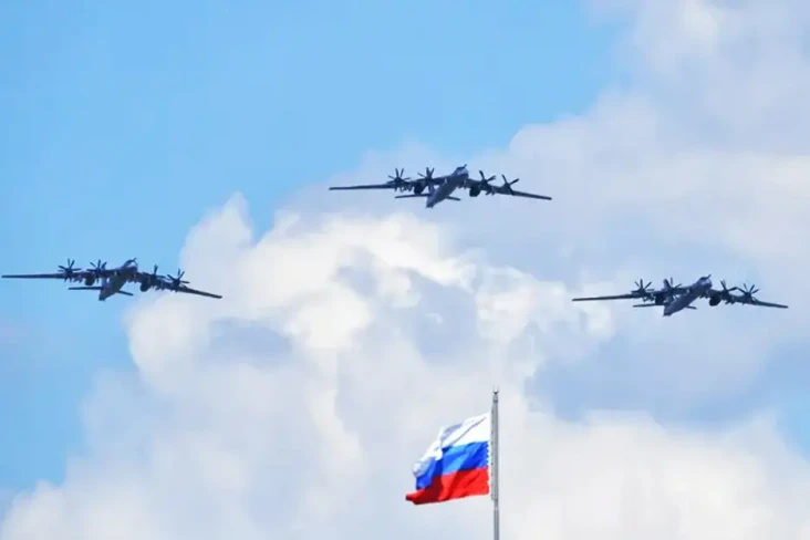 Pembom Rusia-China Lakukan...