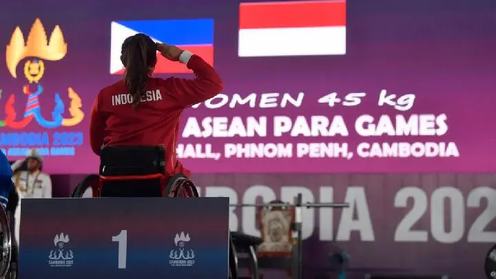 Sejarah, Indonesia Hat-trick...