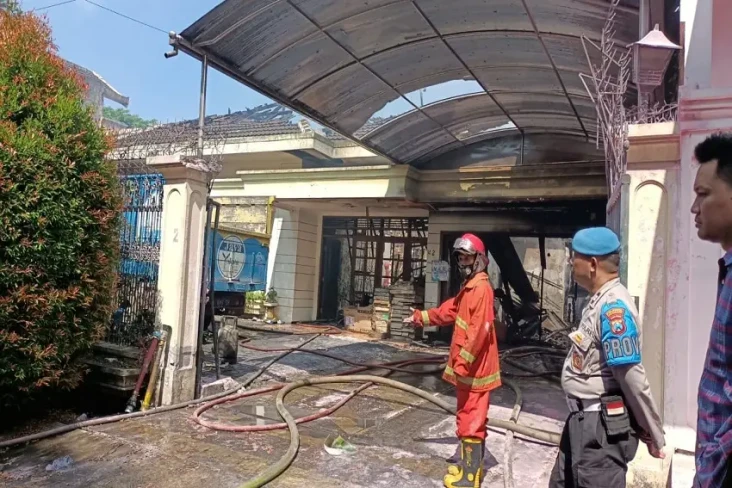 Gudang Penyimpanan Kasur...