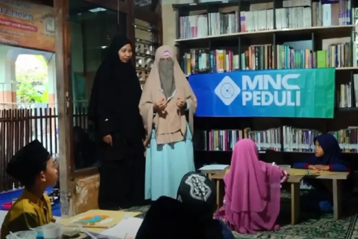 Dukung Literasi di Pedesaan,...