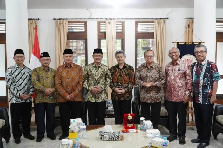 Waligereja dan Muhammadiyah...