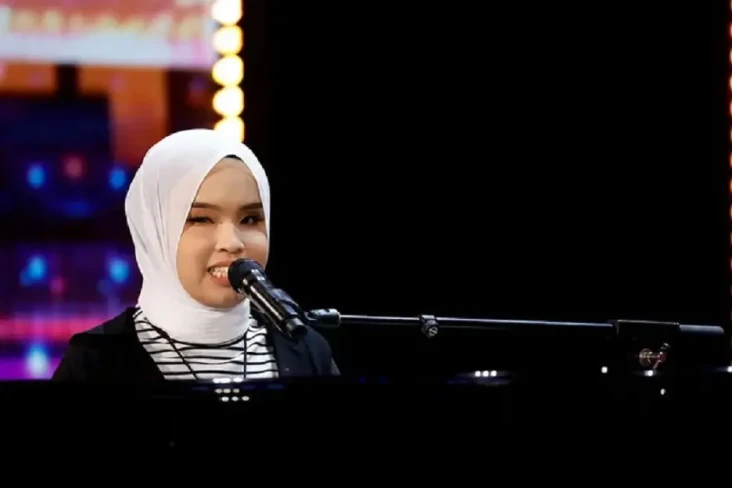 Putri Ariani Jadi Sorotan...