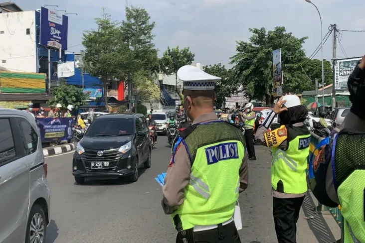 Sepanjang Mei, 868 Pengendara...