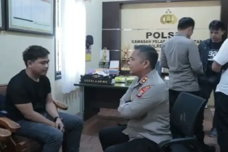 Gempar, Oknum Polisi...