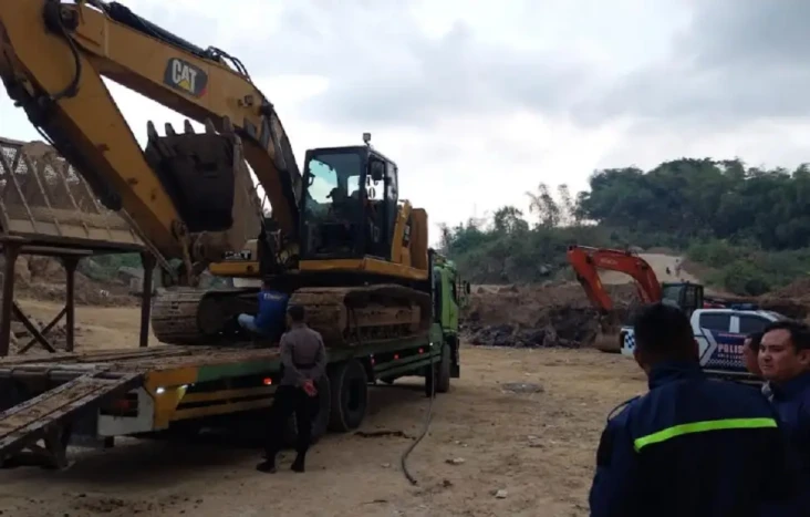 Bareskrim Polri Tutup...