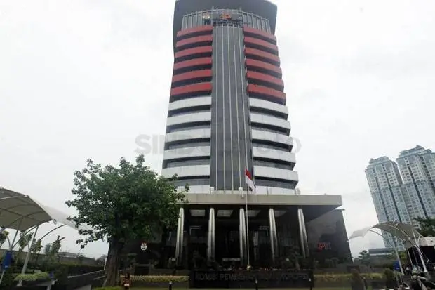 KPK Tindak Lanjuti 33...