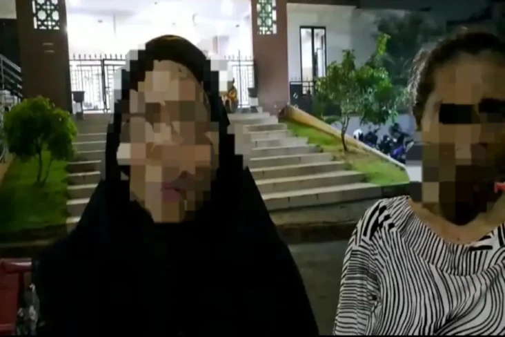 Hamili Siswi lalu Minta...