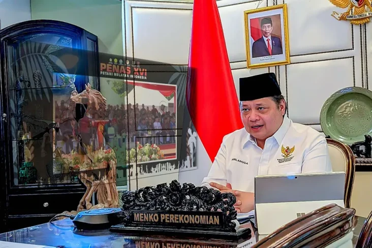 Menko Airlangga Paparkan...