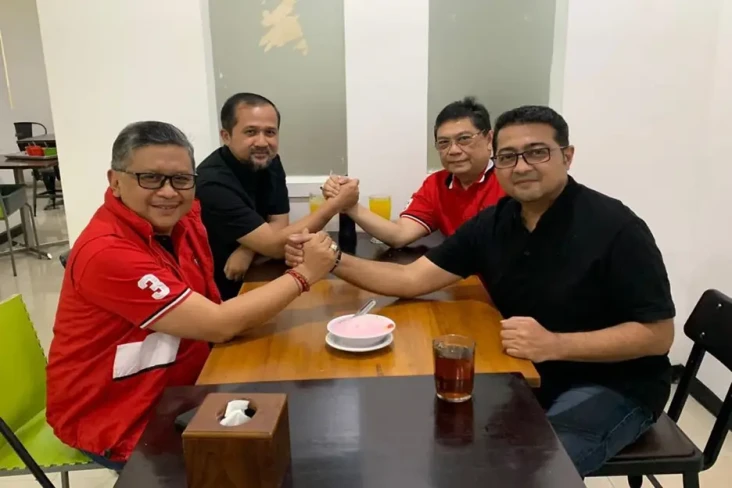 Sekjen Demokrat dan...