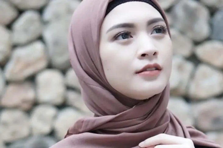 Donita Sembuh dari Kista...