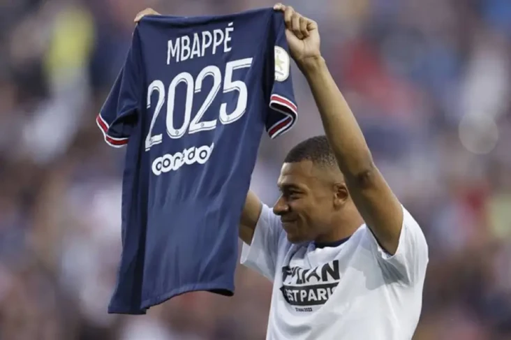 Kylian Mbappe Tolak...