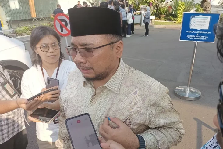 Menag Yaqut Kaji Usulan...