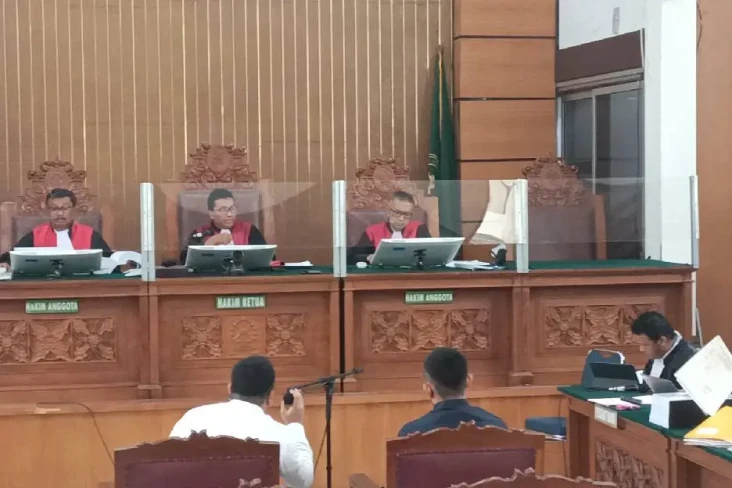 Shane Lukas Keberatan...
