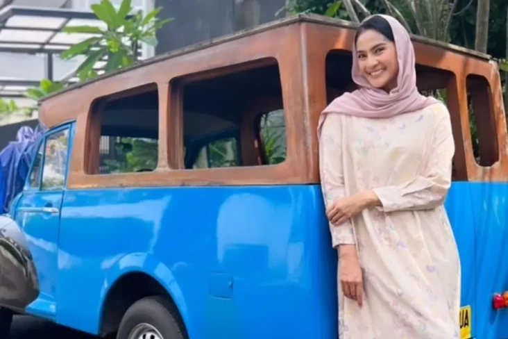 Maudy Koesnaedi Kenang...