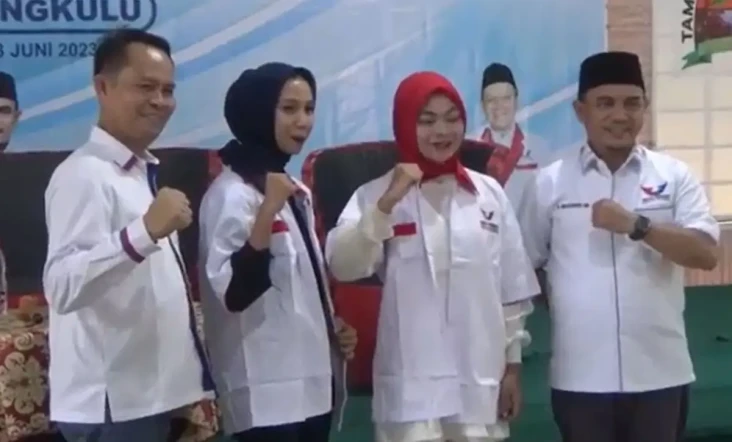 Target Menang Pemilu...