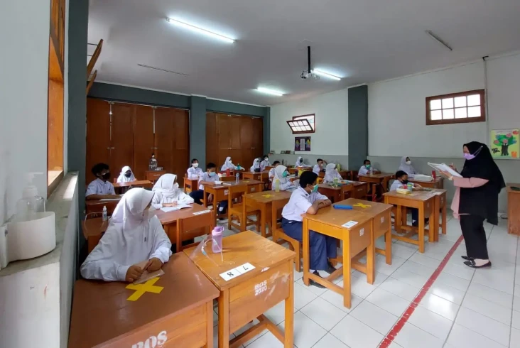 Kuota SMP Negeri Terbatas,...