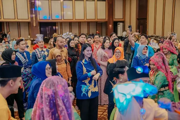Hadiri Ladies Program,...