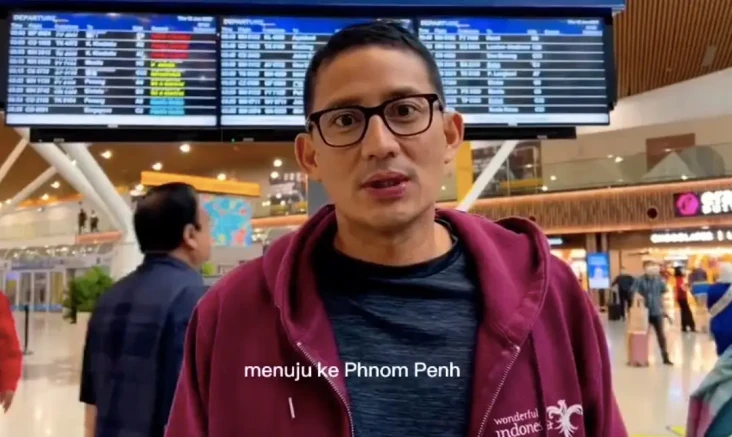 Sandiaga Uno Terbang...