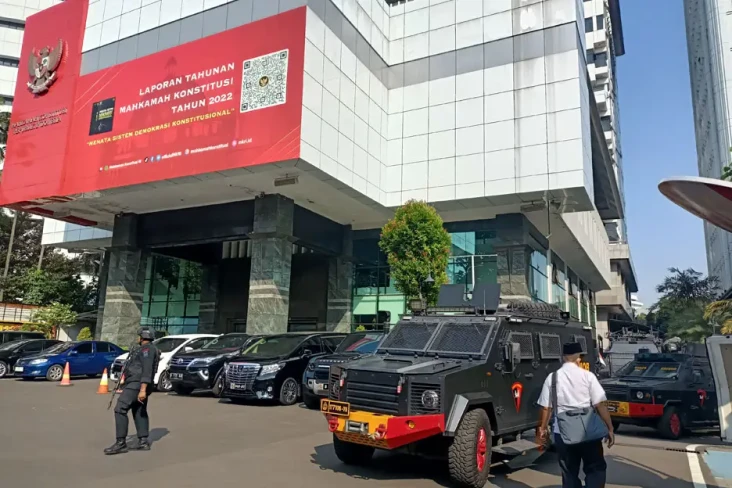 Jelang Putusan Sistem...