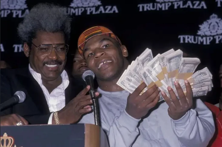 Mike Tyson Habiskan...