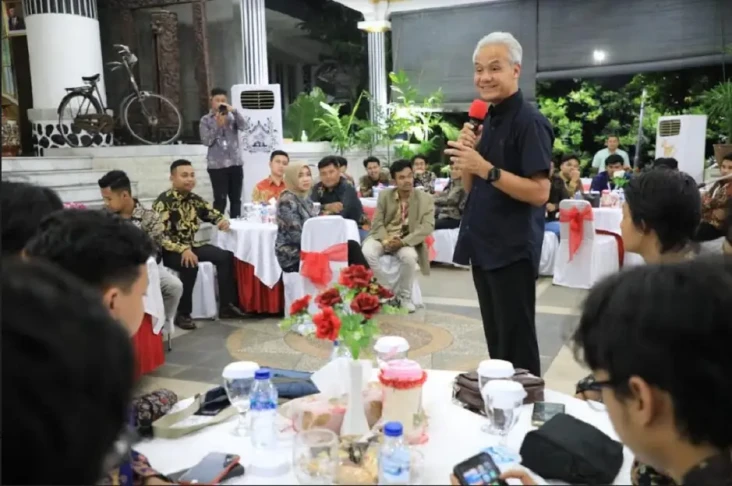 1 Jam Bersama Mahasiswa...