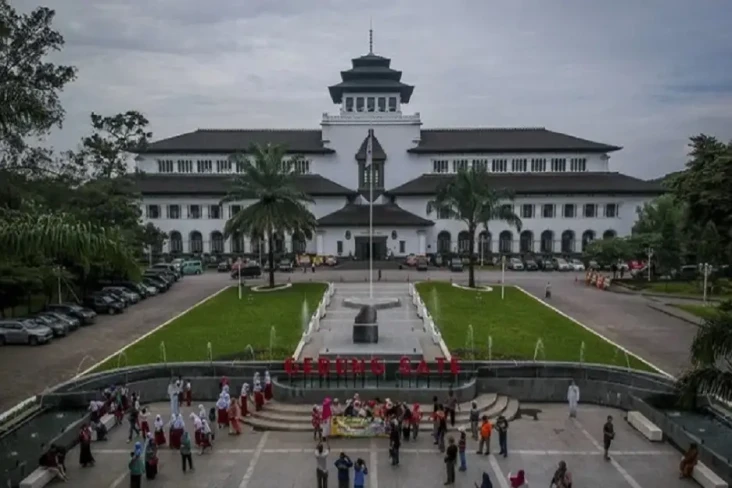 8 Tempat Wisata Gratis...