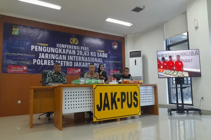 Tangkap Ketua RT di...
