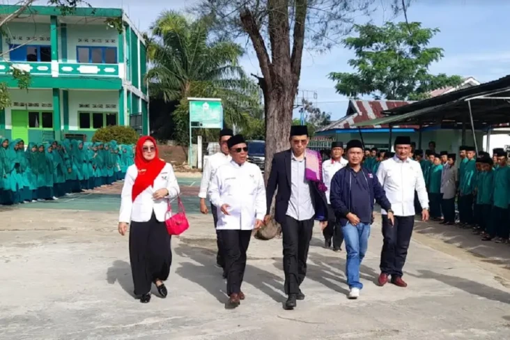 Silaturahmi ke Ponpes...