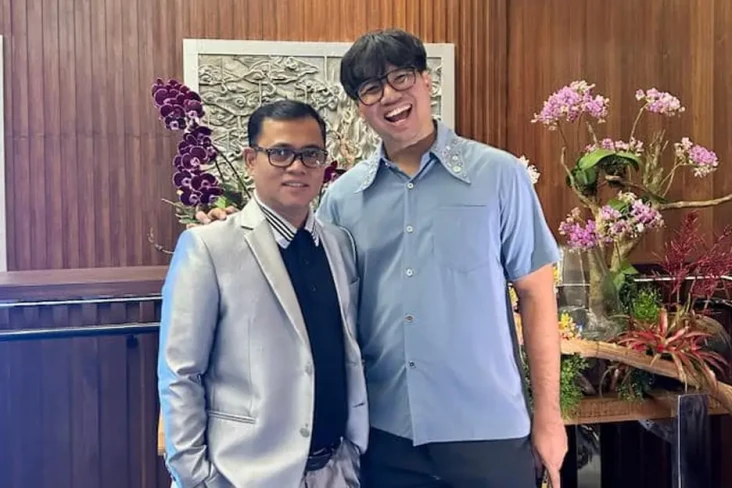 Faisal dan Dewi Zuhriati...