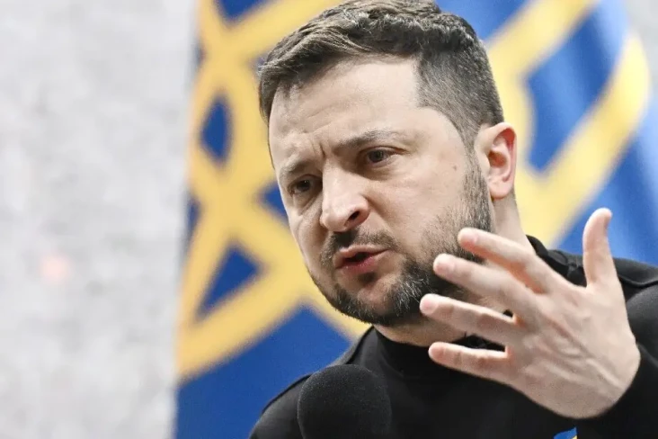 Zelensky: Rusia Akan...