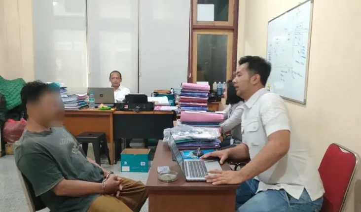 Bejat! Oknum Kepala...