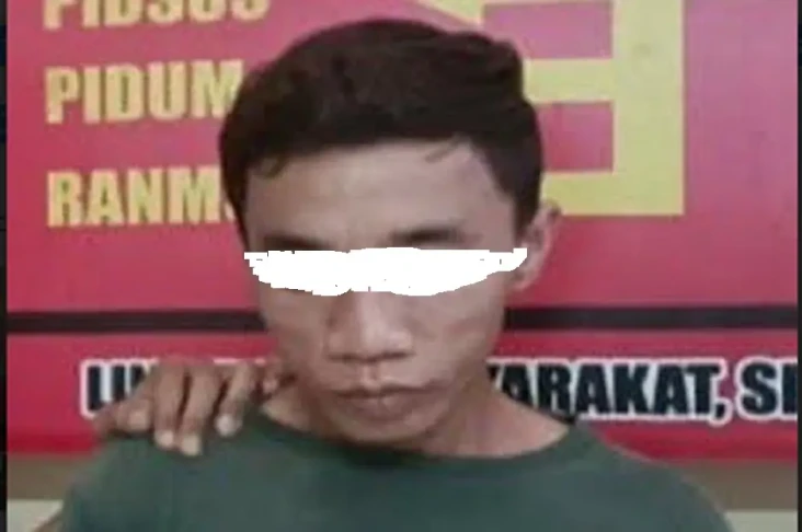 Bobol Konter Pulsa dengan...