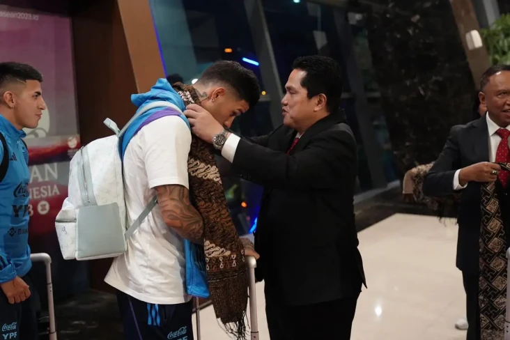 Makna Kain dari Timor...