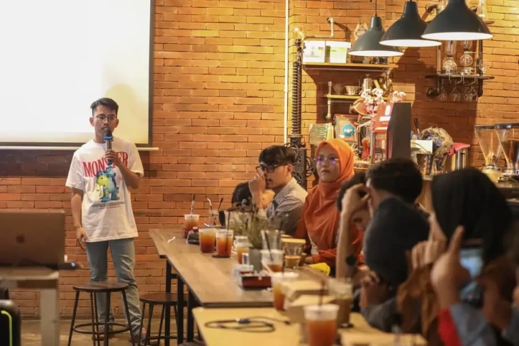 Bekali Pelaku UMKM Cianjur,...