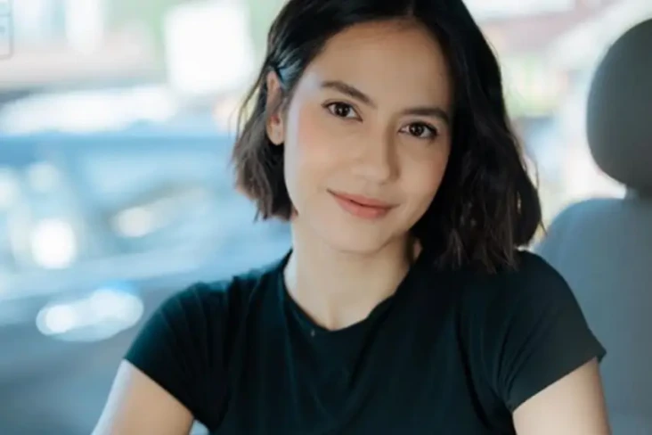 3 Potret Pevita Pearce...