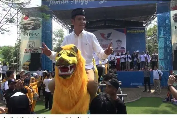 Maju di Dapil Jabar...