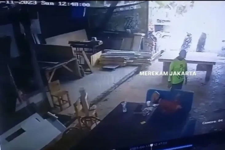 Polisi Tangkap Pelaku...