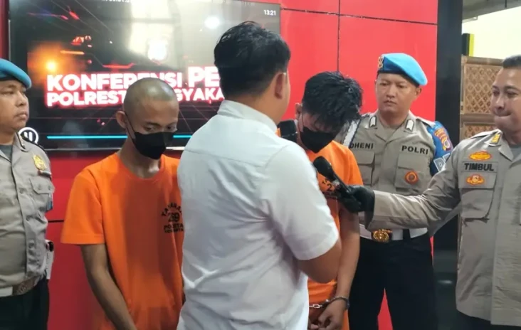 Remaja Penjaja Seks...