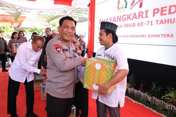 Sambut Hari Bhayangkara,...