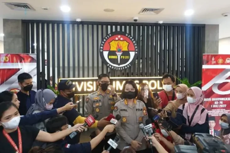 Tersangka TPPO yang...