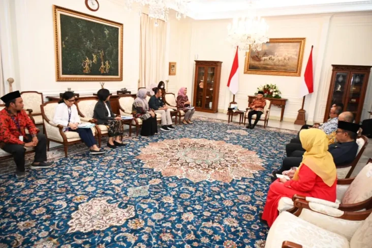 Wapres Dorong KPAI Selesaikan...