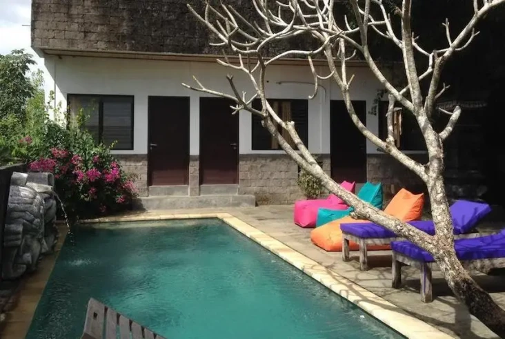 5 Rekomendasi Hotel...
