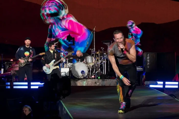 Ini Alasan Coldplay...