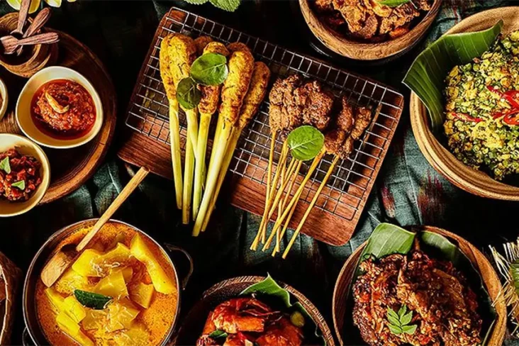 10 Makanan Indonesia...