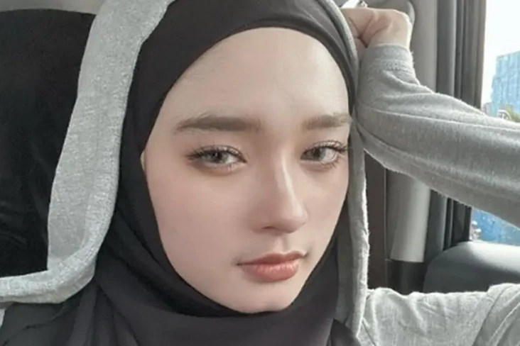 Inara Rusli Dicibir...